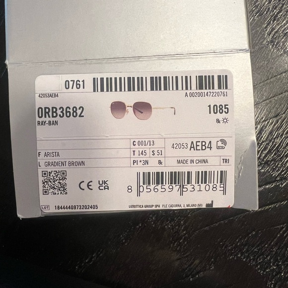 RAY-BANS Brand New! - Picture 3 of 3